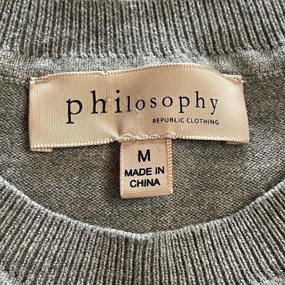 Philosophy Women's‎ Gray and Black Embroidered LOVE Crewneck Sweater Size M - Picture 8 of 10